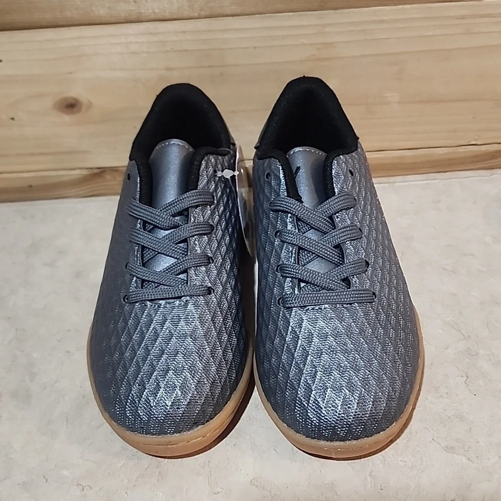 Girls Hawkwell Soccer Shoes size 11 NEW